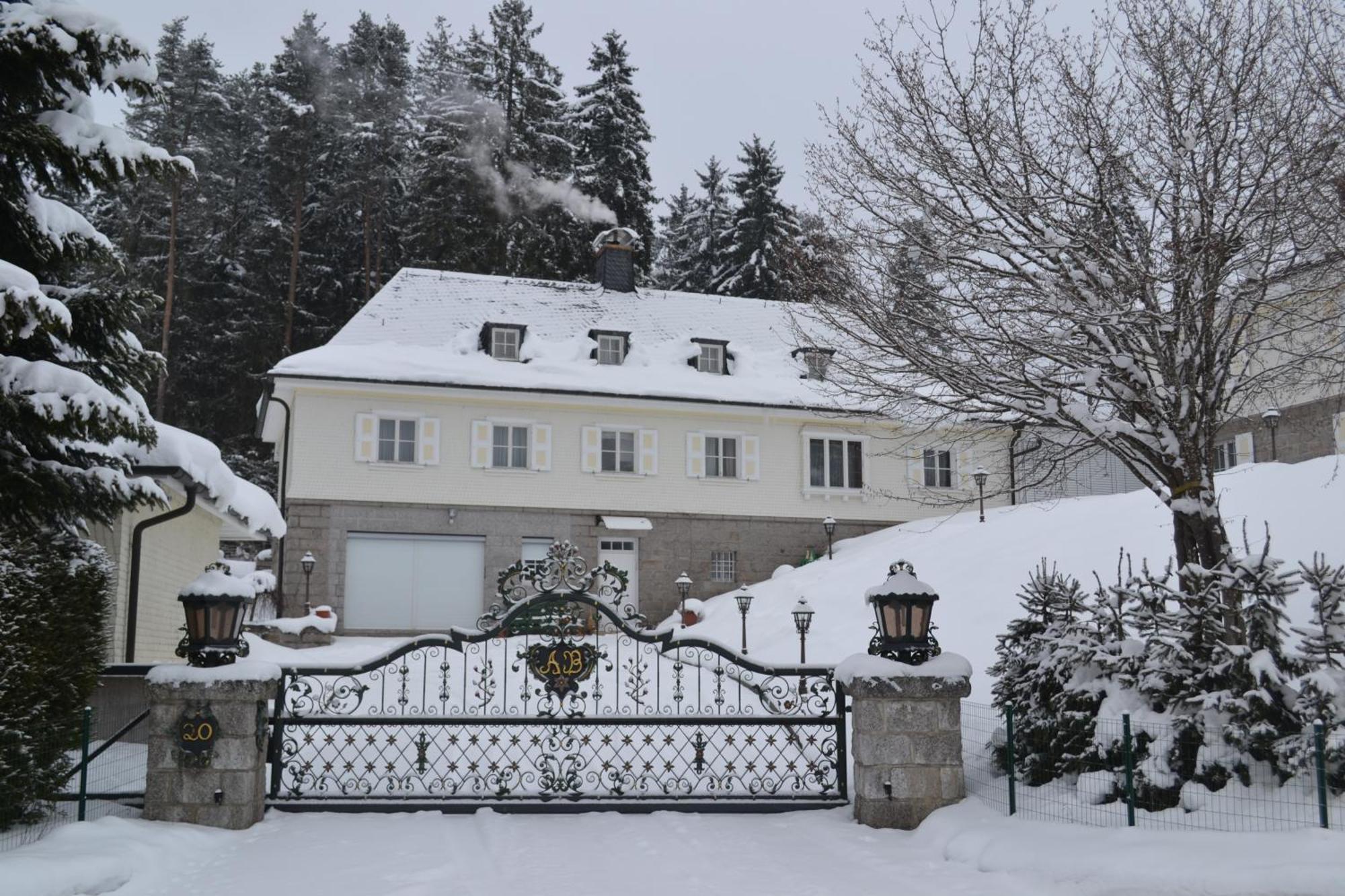 Schwarwald Apartment Шлухзее Екстериор снимка
